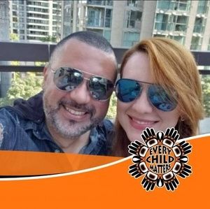 Meet your Posher, Denis